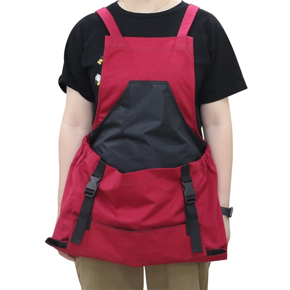 Practical gardening apron with large harvest pocket 