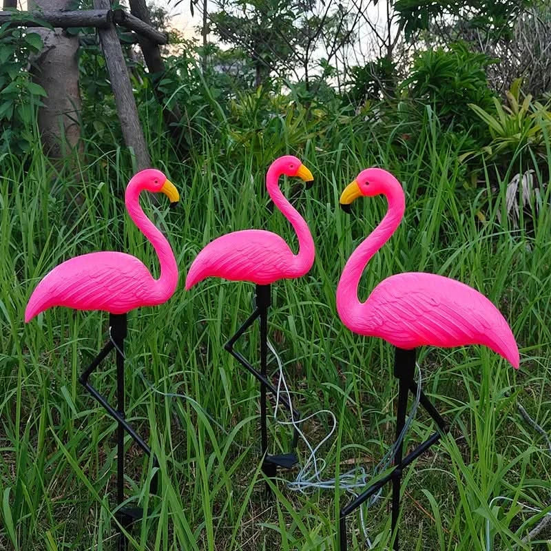 Zonnelamp flamingo Roze – Magische tuin 's nachts 