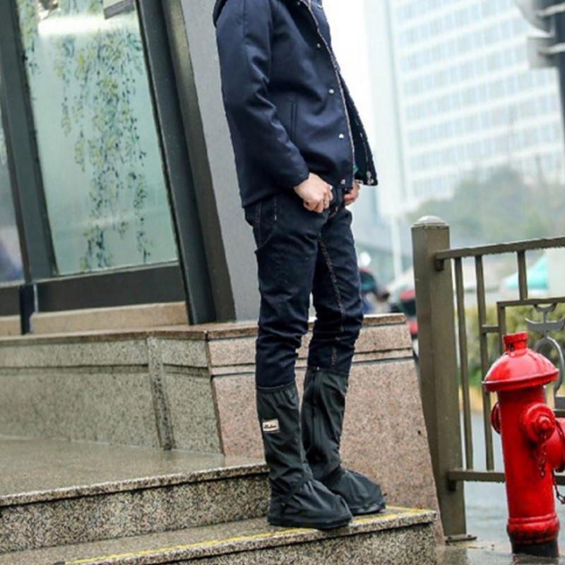 Udržujte si topánky v suchu, aj keď prší 